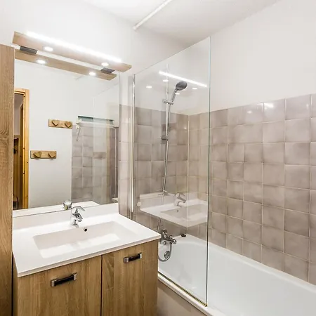 2 Pieces A Montchavin, Pres Des Pistes, Pour 5 Pers. - Balcons, Equipements Complets, Parking *